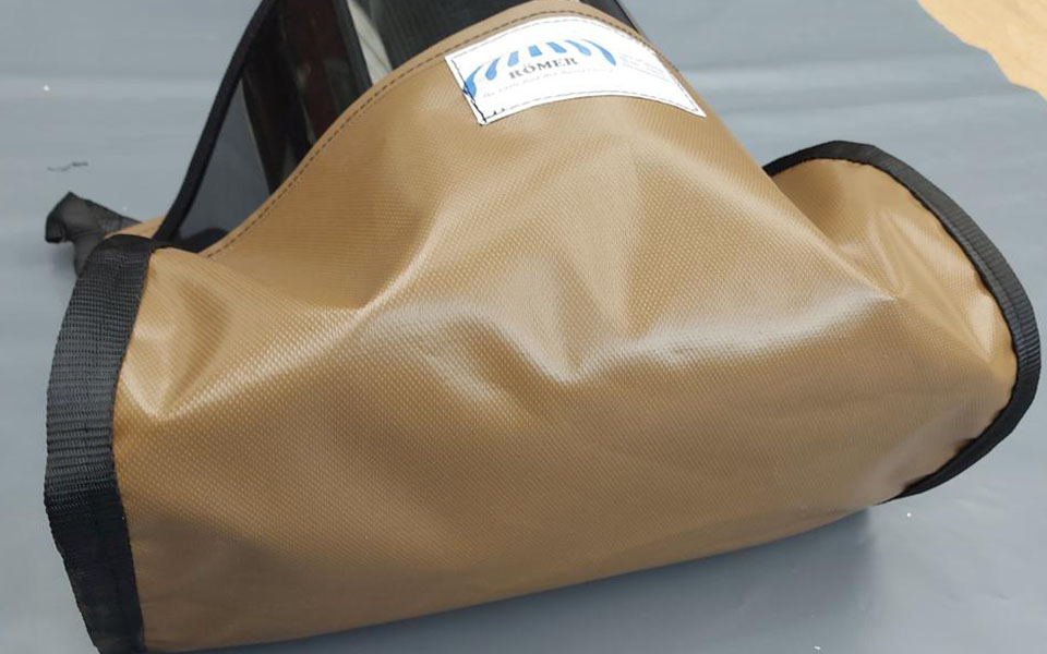 tarp_0005_Fruit picking 2